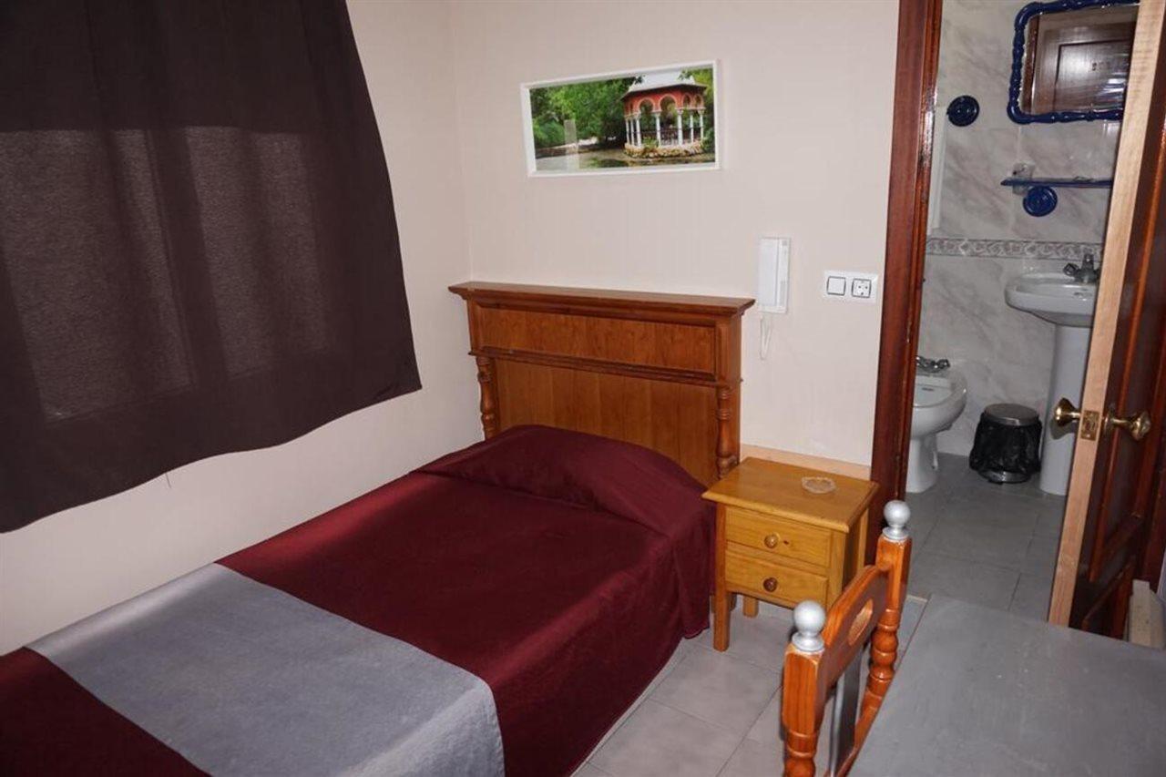 Hostal Alamare Sevilla Dış mekan fotoğraf