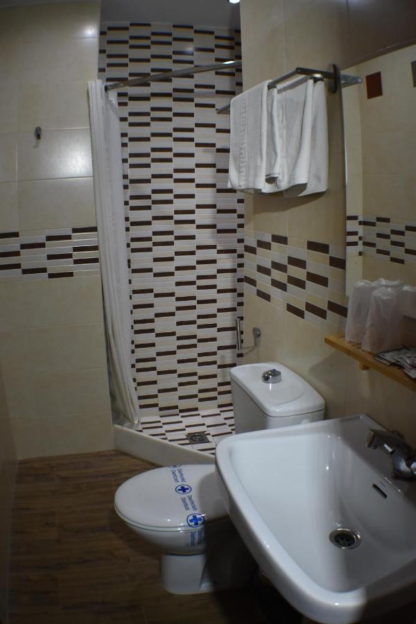 Hostal Alamare Sevilla Dış mekan fotoğraf