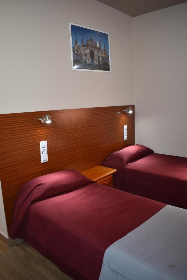 Hostal Alamare Sevilla Dış mekan fotoğraf