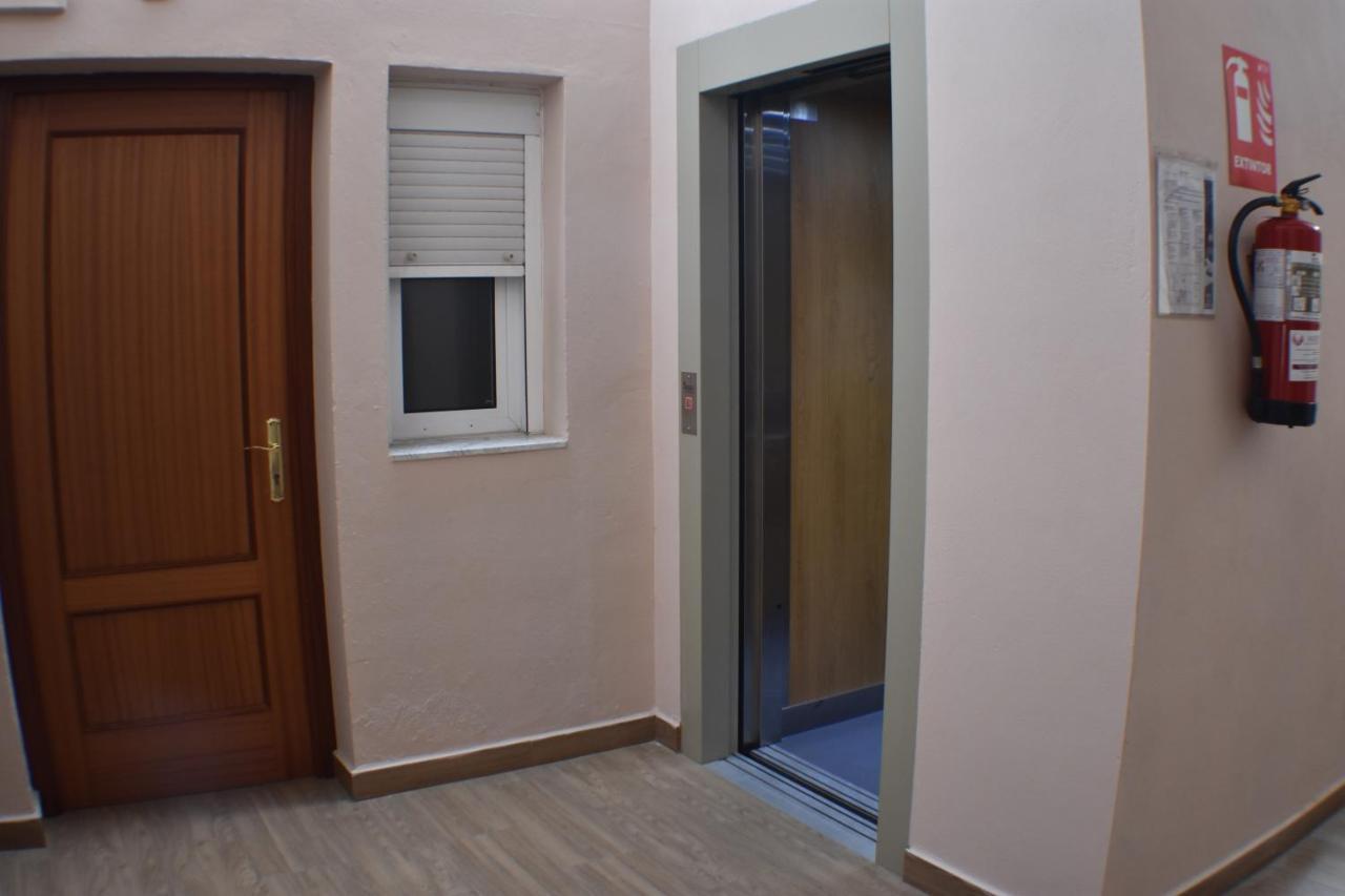 Hostal Alamare Sevilla Dış mekan fotoğraf