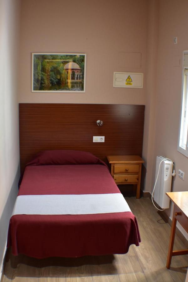 Hostal Alamare Sevilla Dış mekan fotoğraf