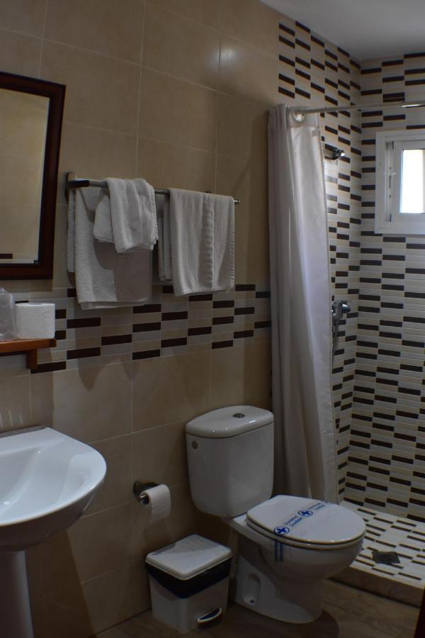 Hostal Alamare Sevilla Dış mekan fotoğraf