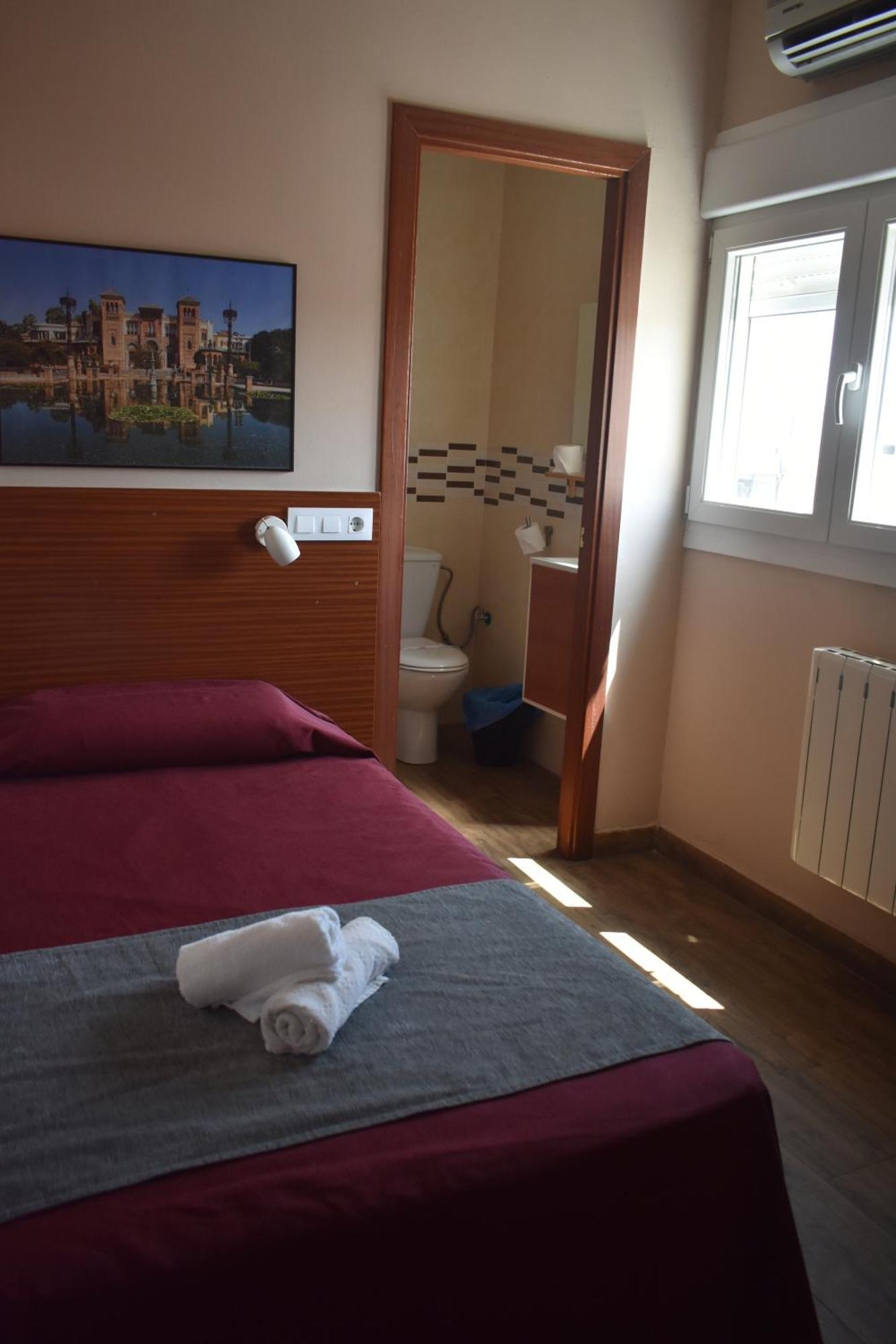 Hostal Alamare Sevilla Dış mekan fotoğraf