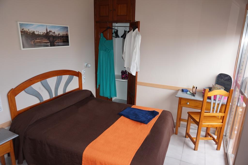 Hostal Alamare Sevilla Dış mekan fotoğraf