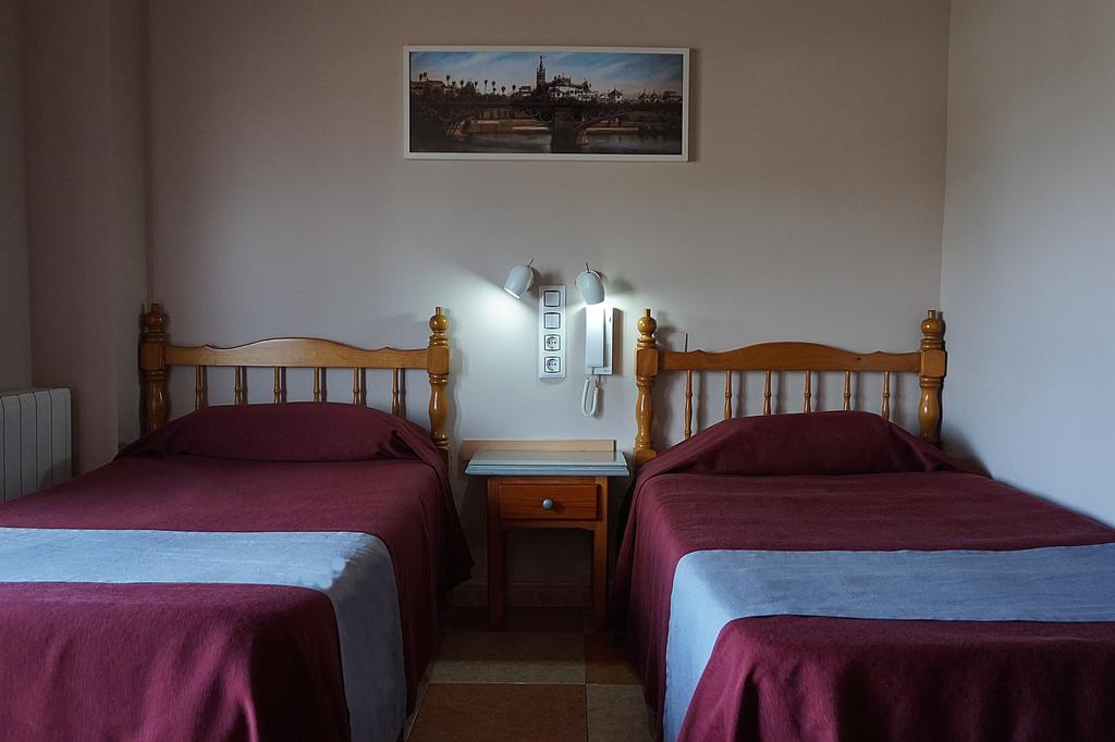 Hostal Alamare Sevilla Dış mekan fotoğraf