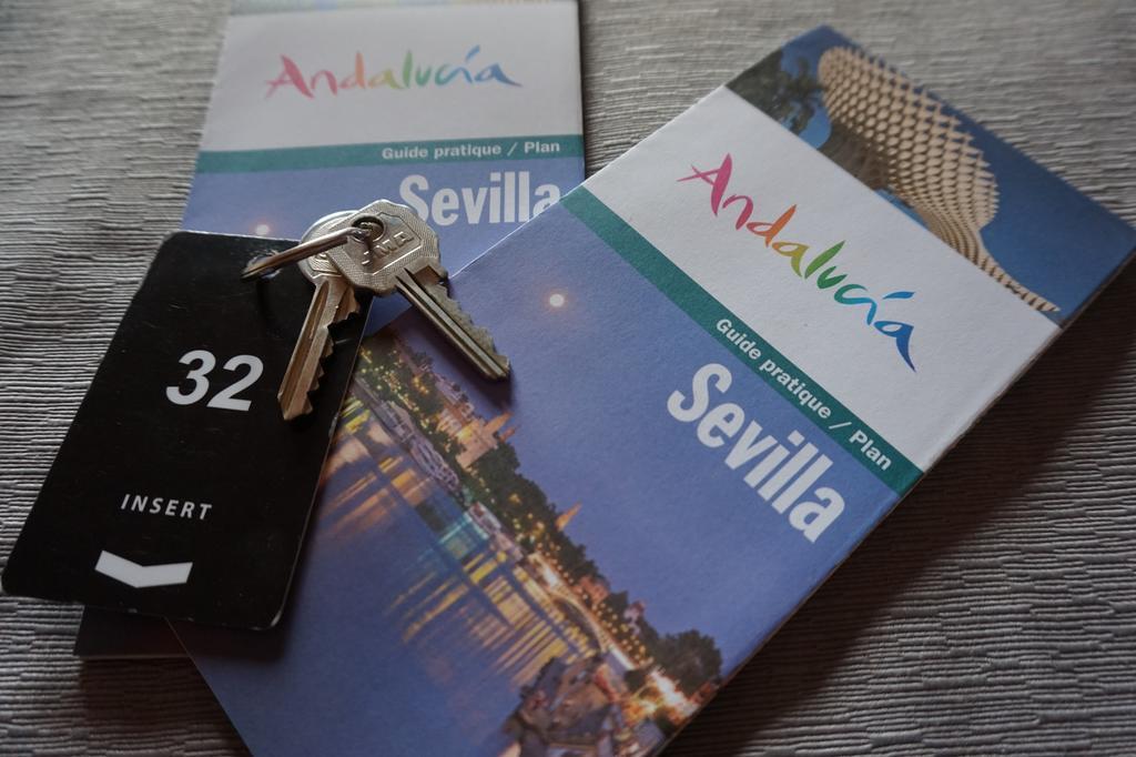 Hostal Alamare Sevilla Dış mekan fotoğraf
