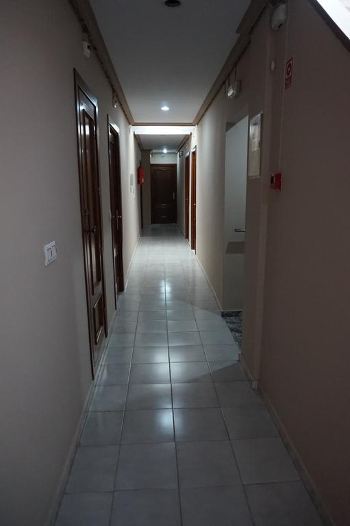 Hostal Alamare Sevilla Dış mekan fotoğraf